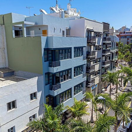 Luxury Holidays Suites, Playa De Los Cristianos Los Cristianos  Exterior photo
