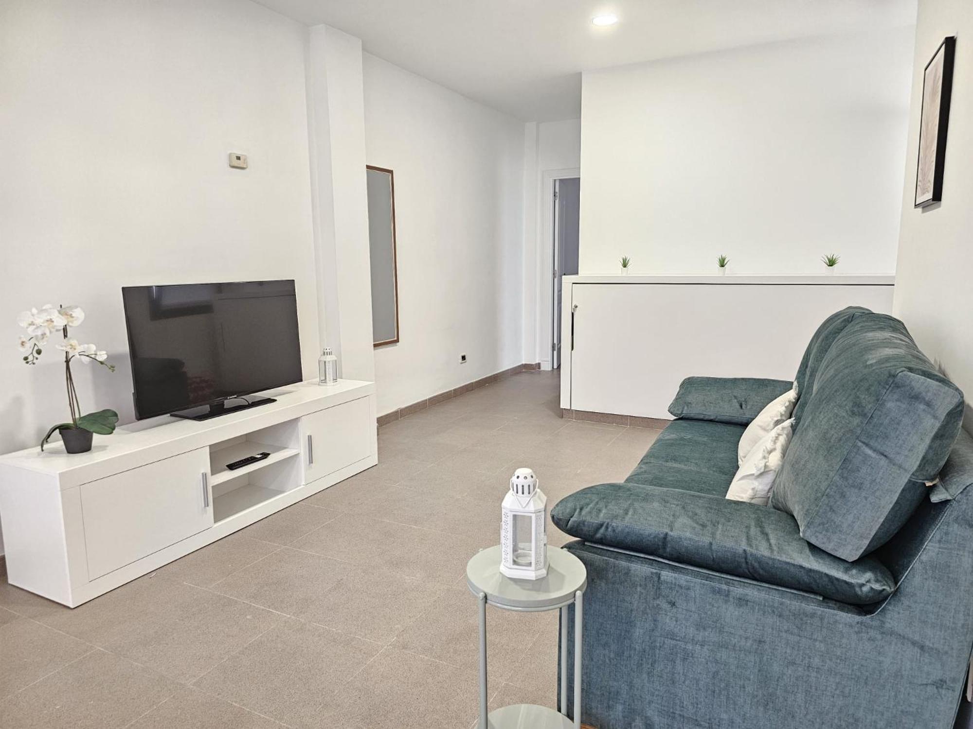 Luxury Holidays Suites, Playa De Los Cristianos Los Cristianos  Exterior photo
